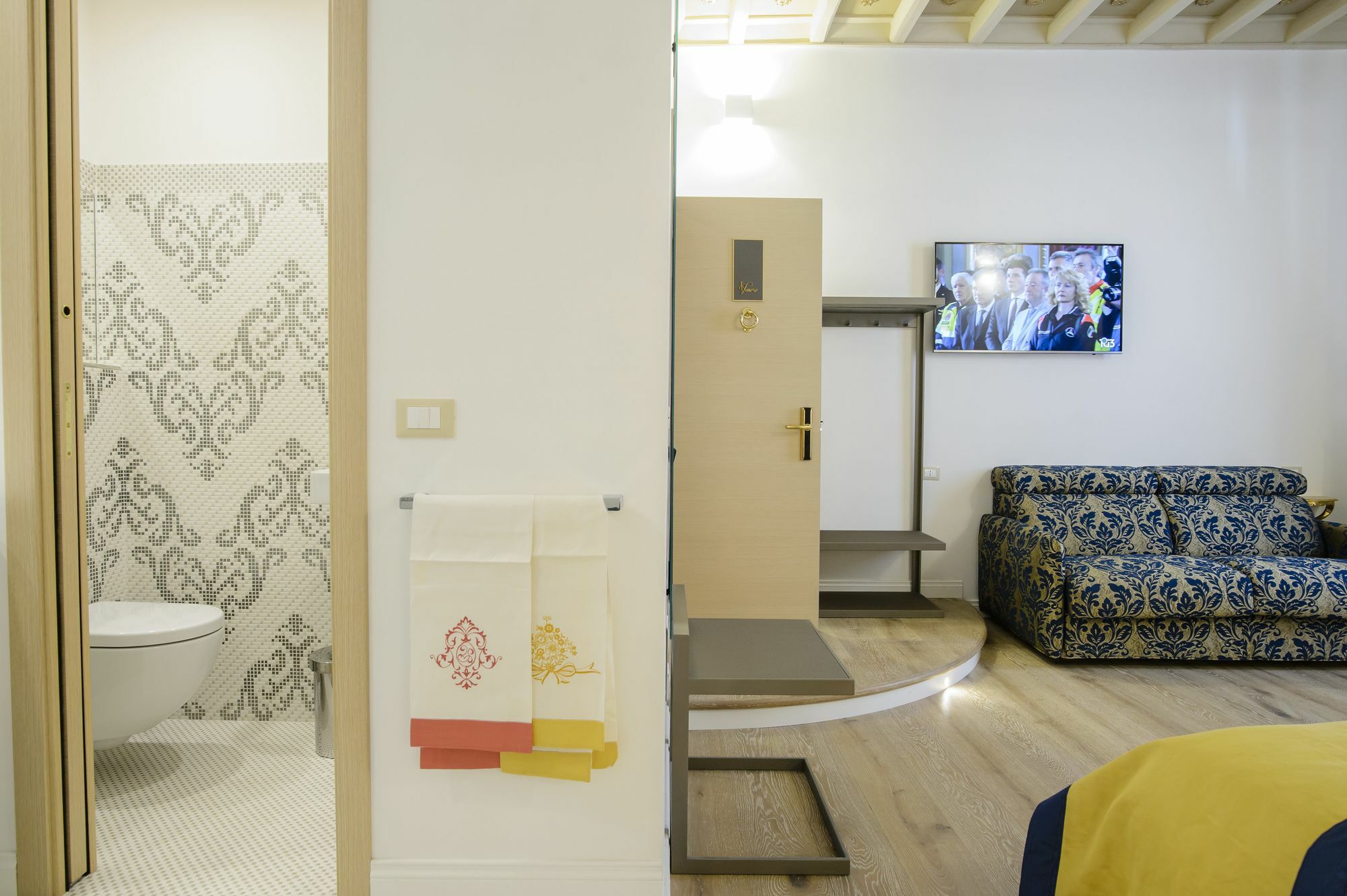 Excellent Trinity Rooms Rome Exterior photo